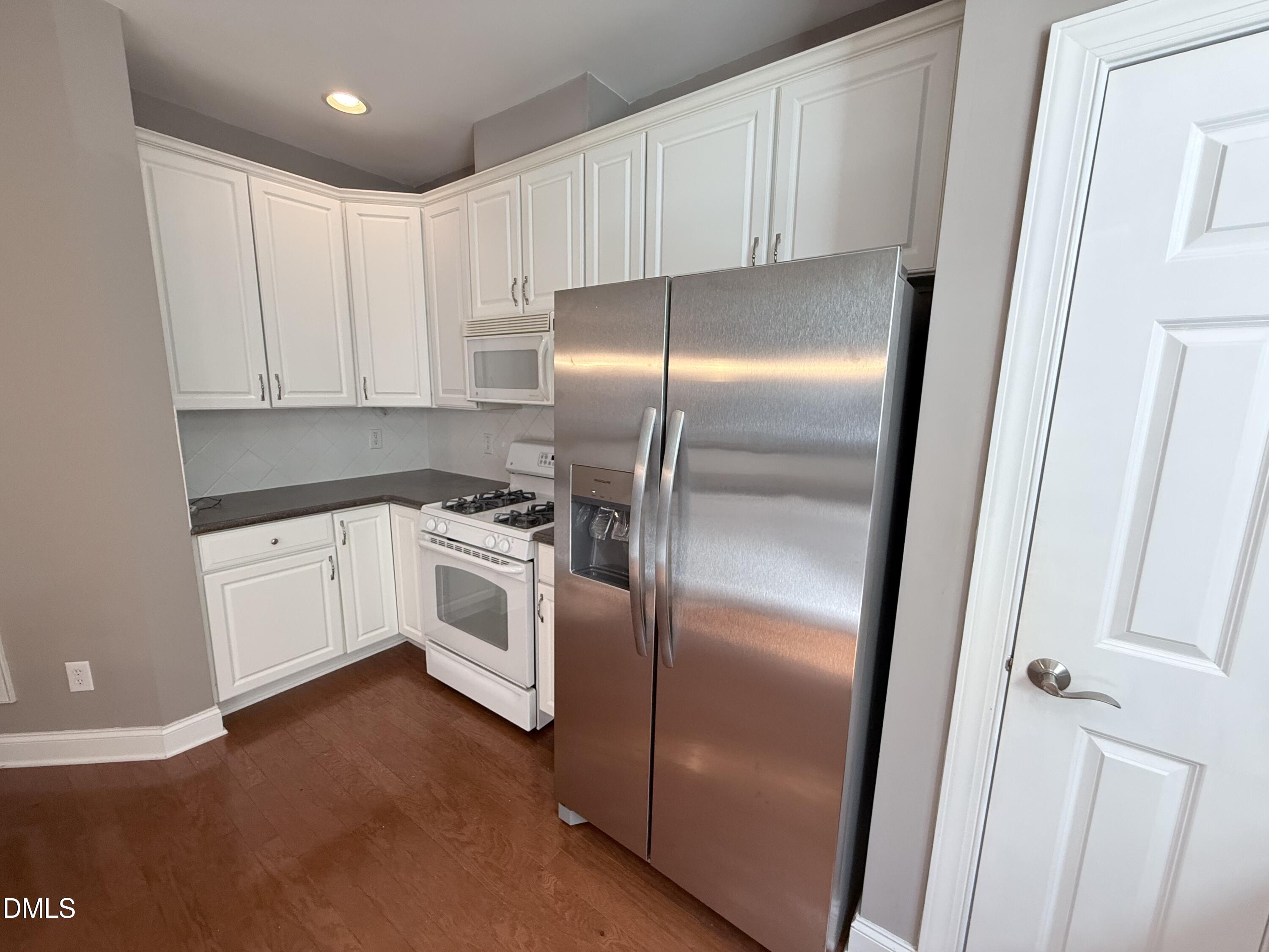 10411 Rosegate Court, Unit 3 Raleigh, NC 27617 - Photo 10 of 63