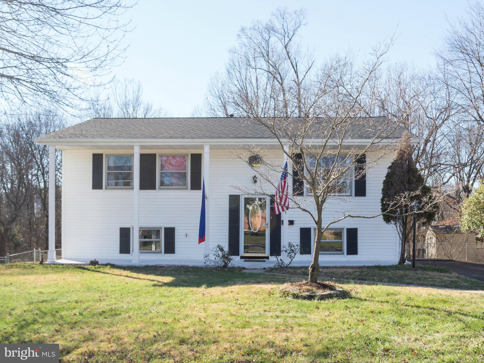 617 West Poplar Road Sterling, VA 20164 - Photo 1 of 30 Exterior (Front)