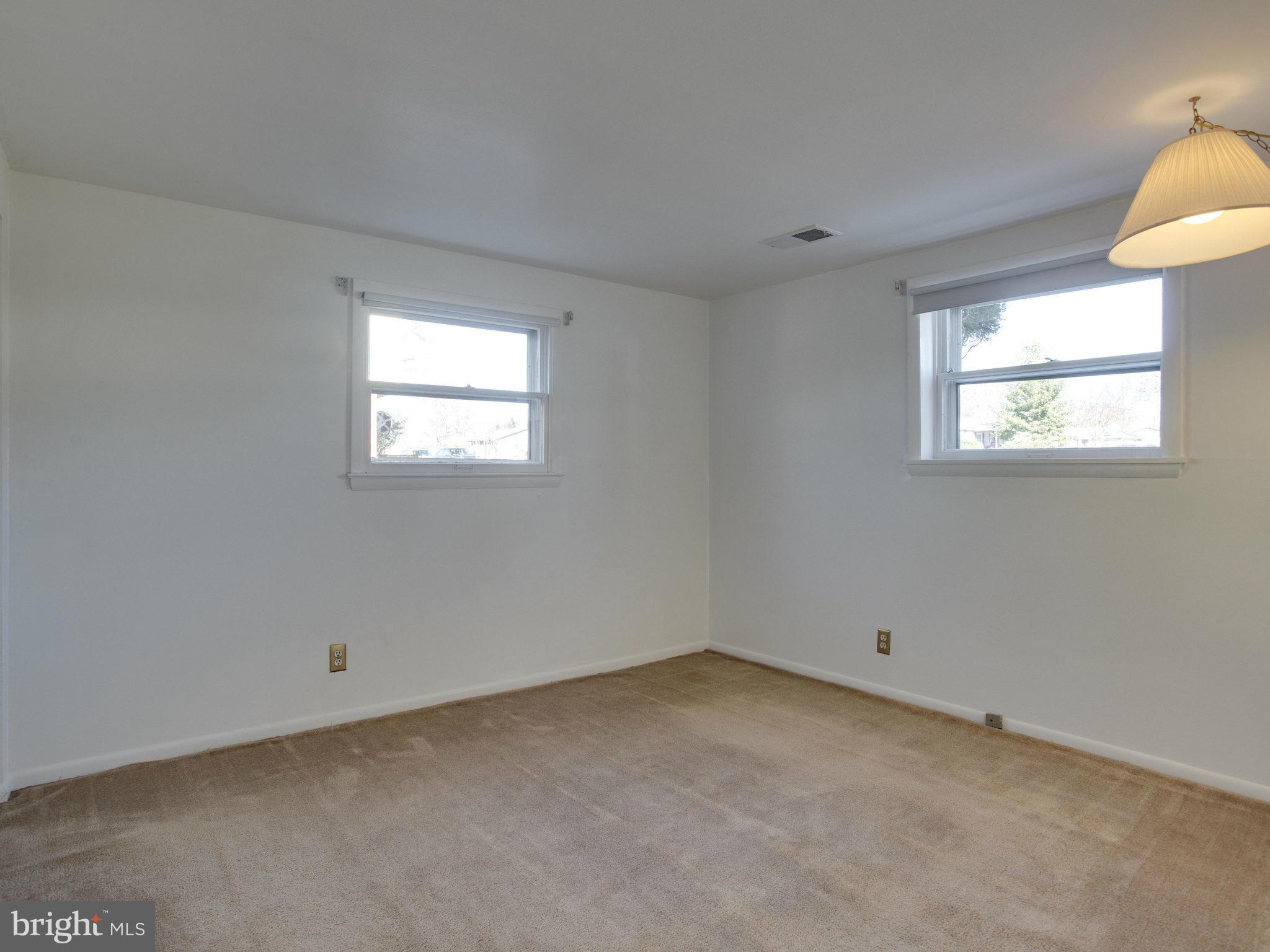617 West Poplar Road Sterling, VA 20164 - Photo 21 of 30 Basement bedroom