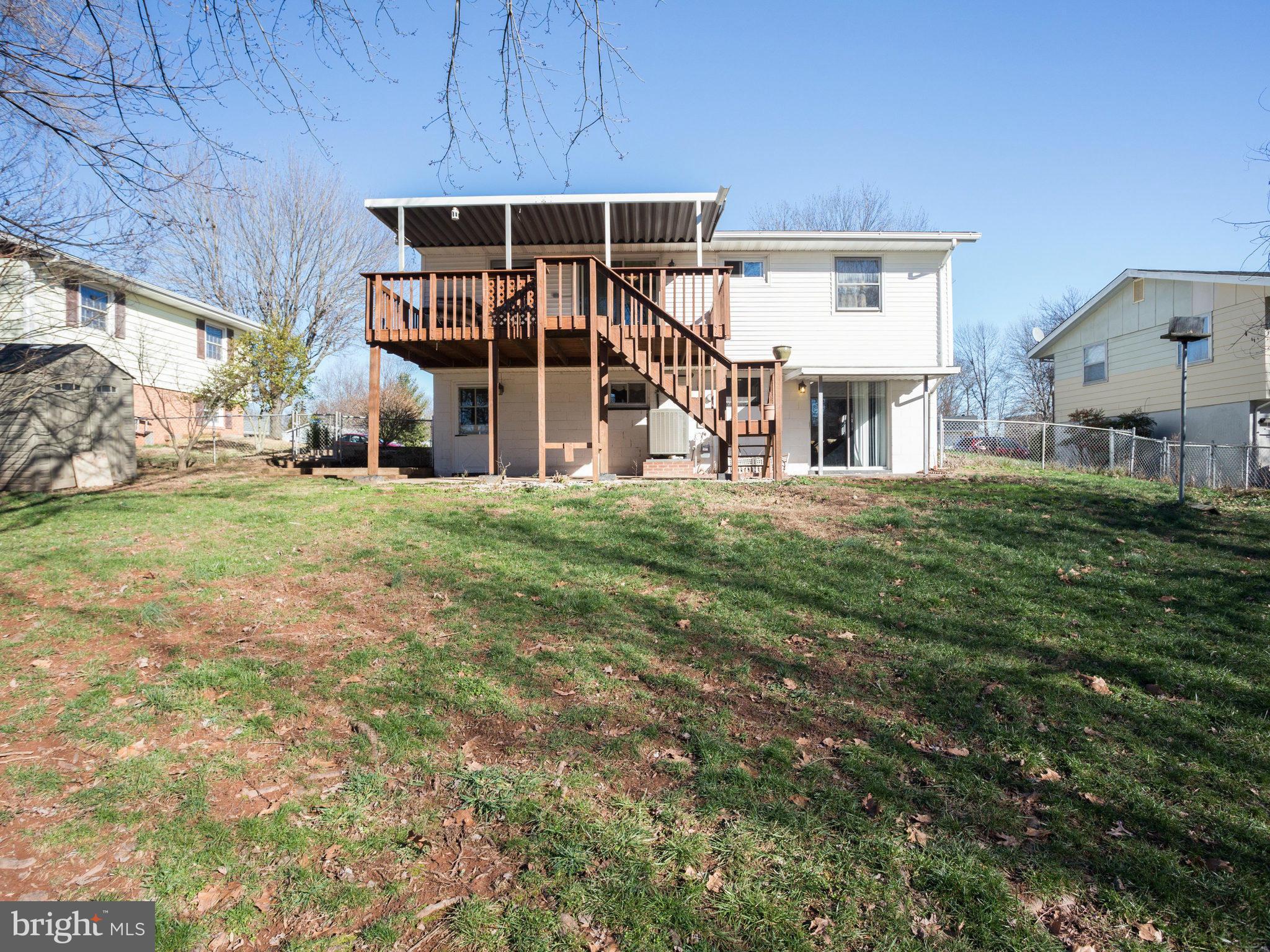 617 West Poplar Road Sterling, VA 20164 - Photo 29 of 30 Exterior (Rear)