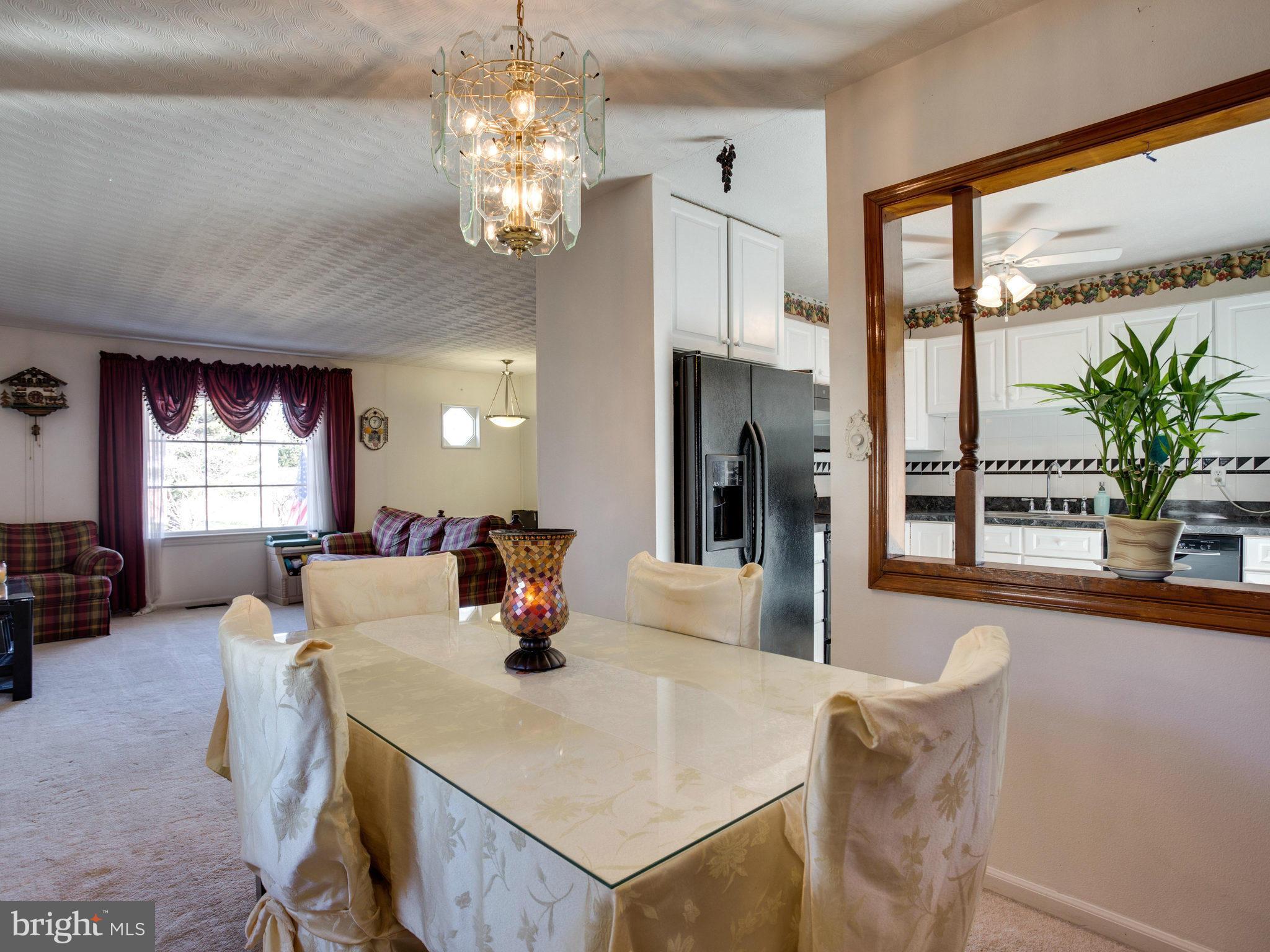 617 West Poplar Road Sterling, VA 20164 - Photo 7 of 30 Dining Room
