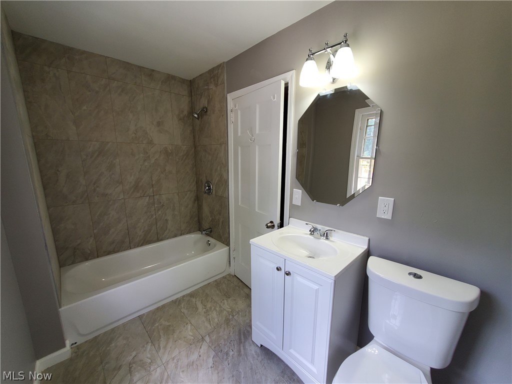 3542 Boynton Road Cleveland Heights, OH 44121 - Photo 18 of 33