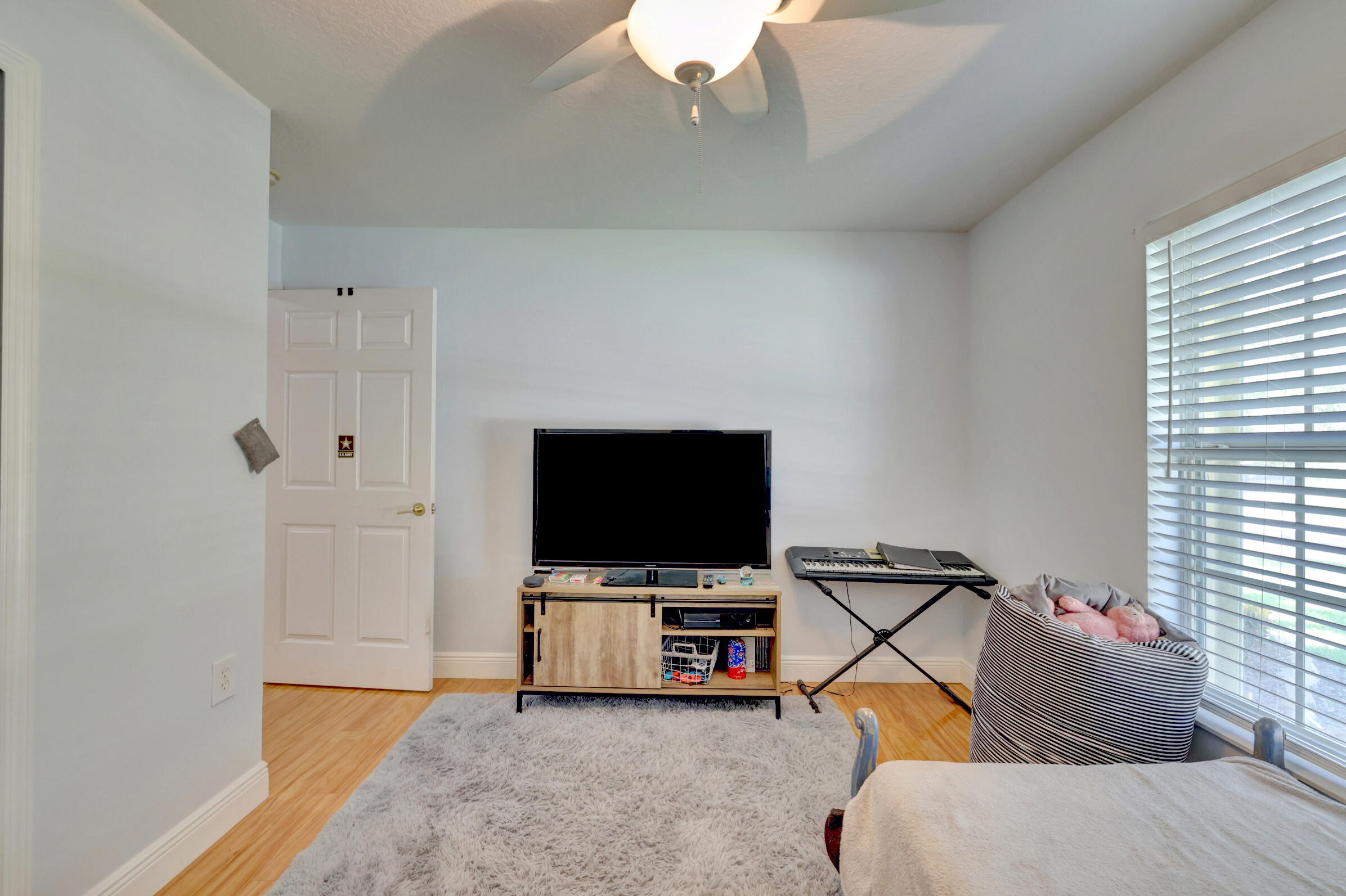 4638 Southwest Inagua Street Port St. Lucie, FL 34953 - Photo 29 of 57 28_632a6918_19_20_21_22