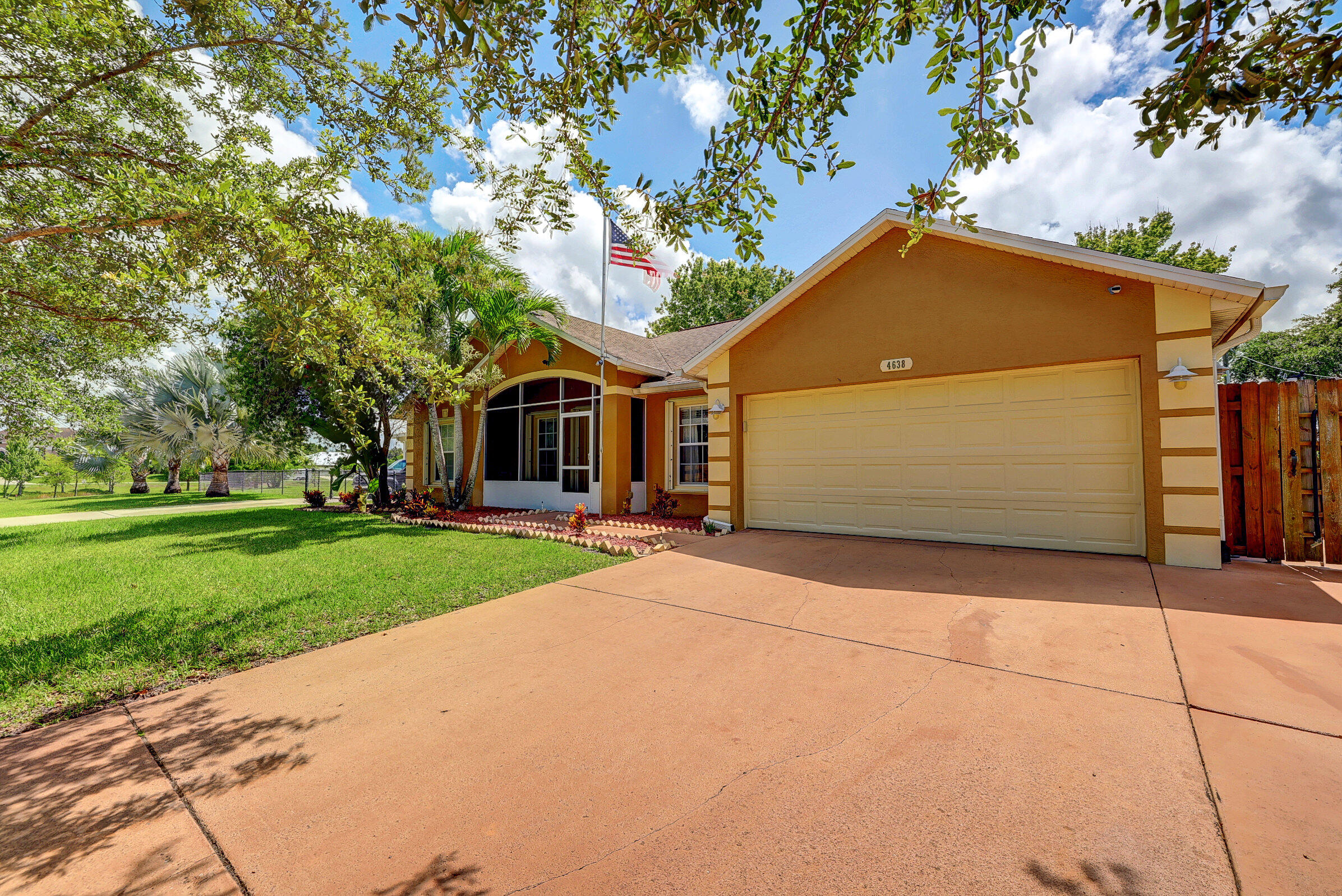 4638 Southwest Inagua Street Port St. Lucie, FL 34953 - Photo 4 of 57 03_632a6793_4_5_6_7