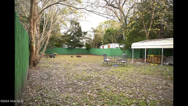 $300,000 | 511 Blades Avenue, New Bern, NC 28560