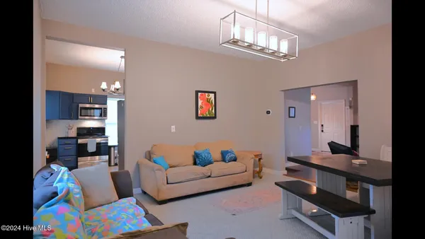 $300,000 | 511 Blades Avenue, New Bern, NC 28560