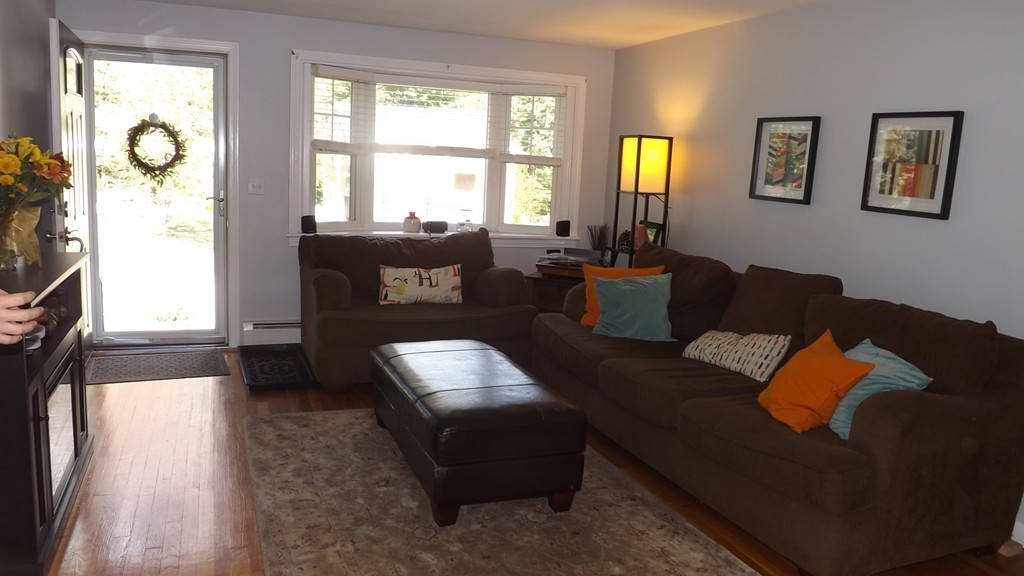 39 Carter Road Worcester, MA 01609 - Photo 10 of 30 Gallery Image 10