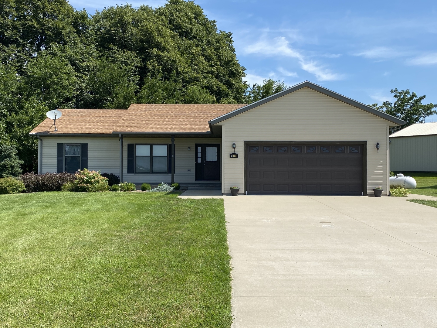 18774 Hillside Road Morrison, IL 61270 - Photo 1 of 17