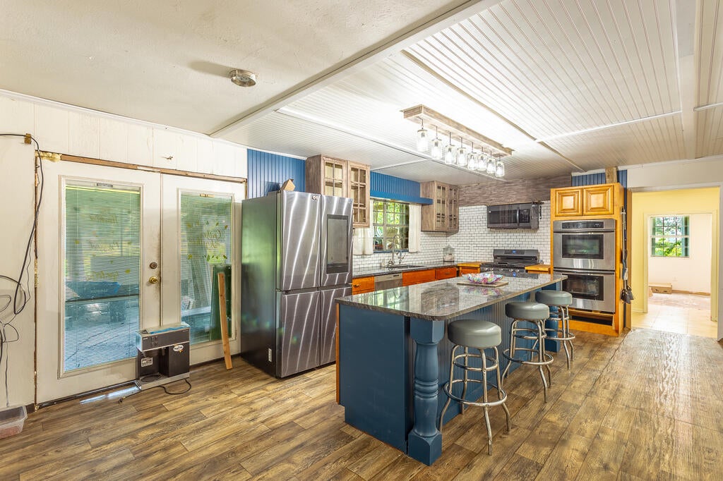 1494 Bluff Road Apalachicola, FL 32320 - Photo 4 of 26 Gallery Image 4