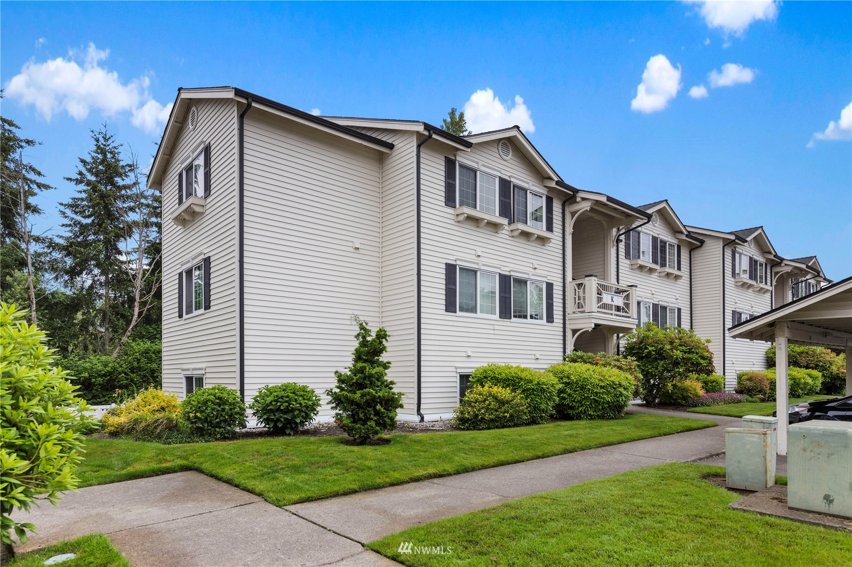 12404 East Gibson Road, Unit K302 Everett, WA 98204 - Photo 32 of 35 Gallery Image 32