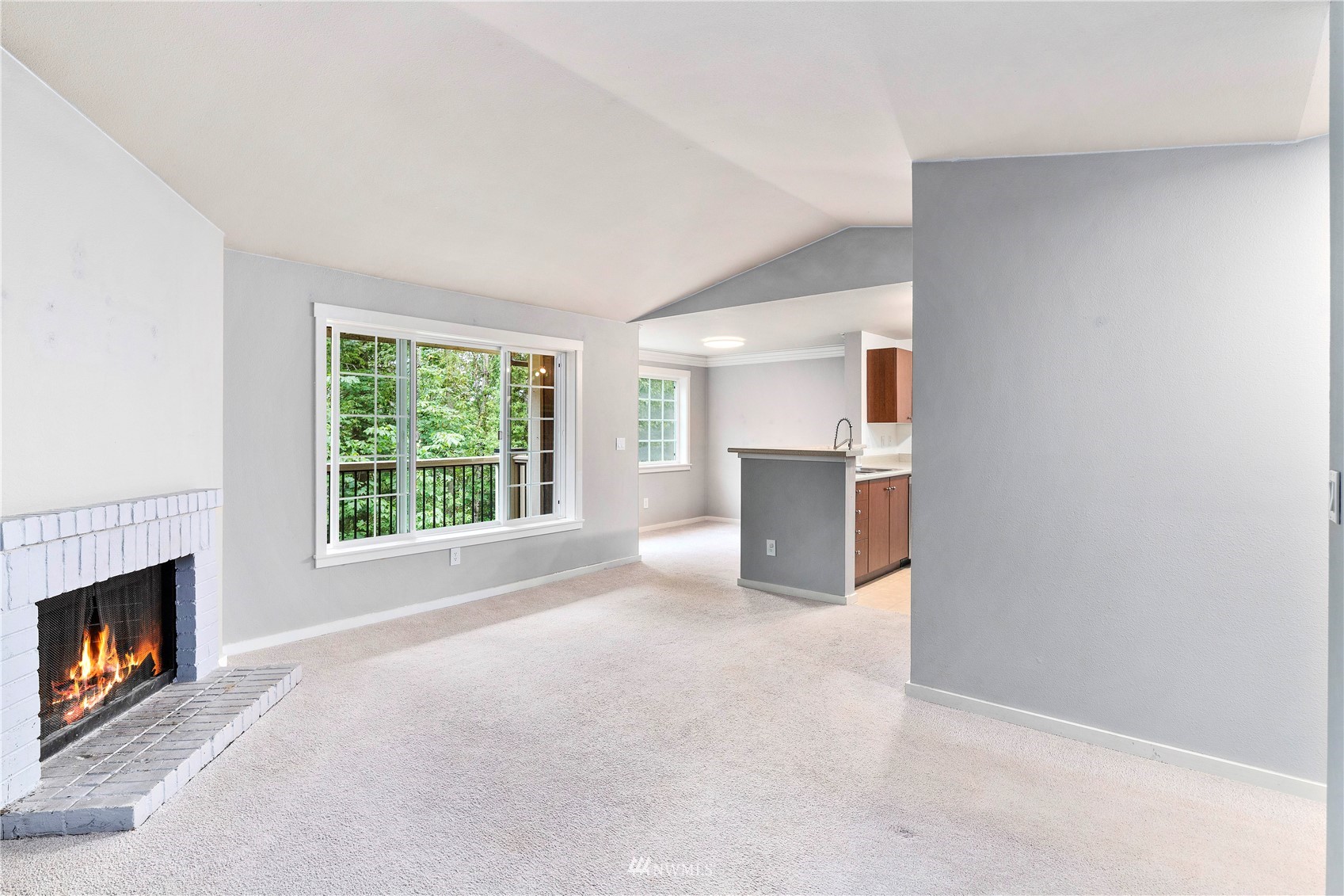 12404 East Gibson Road, Unit K302 Everett, WA 98204 - Photo 8 of 35 Gallery Image 8