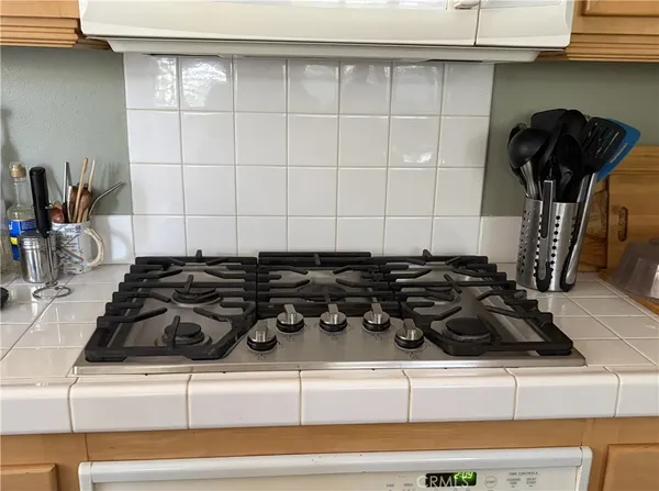 $4,400 | Undisclosed Address, Irvine, CA 92606