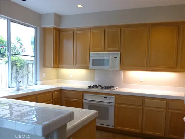 $4,400 | Undisclosed Address, Irvine, CA 92606