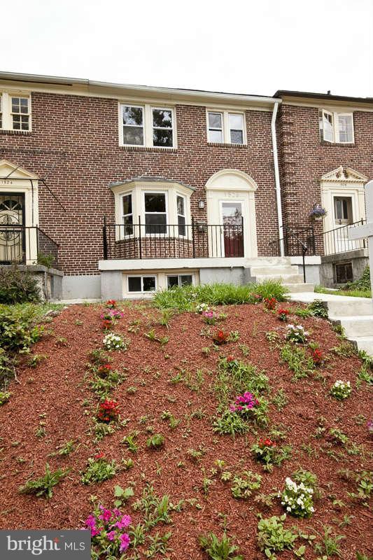 1526 Shadyside Road Baltimore, MD 21218 - Photo 1 of 30 Exterior Front