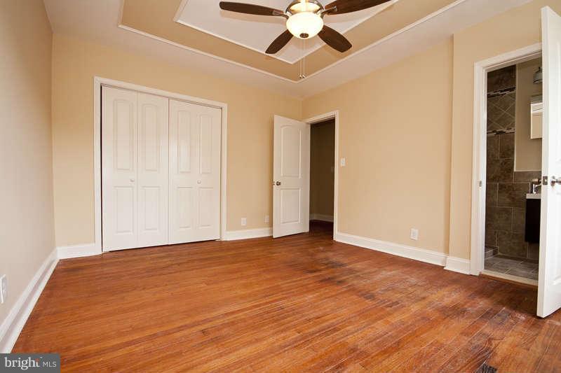1526 Shadyside Road Baltimore, MD 21218 - Photo 18 of 30 Bedroom Master