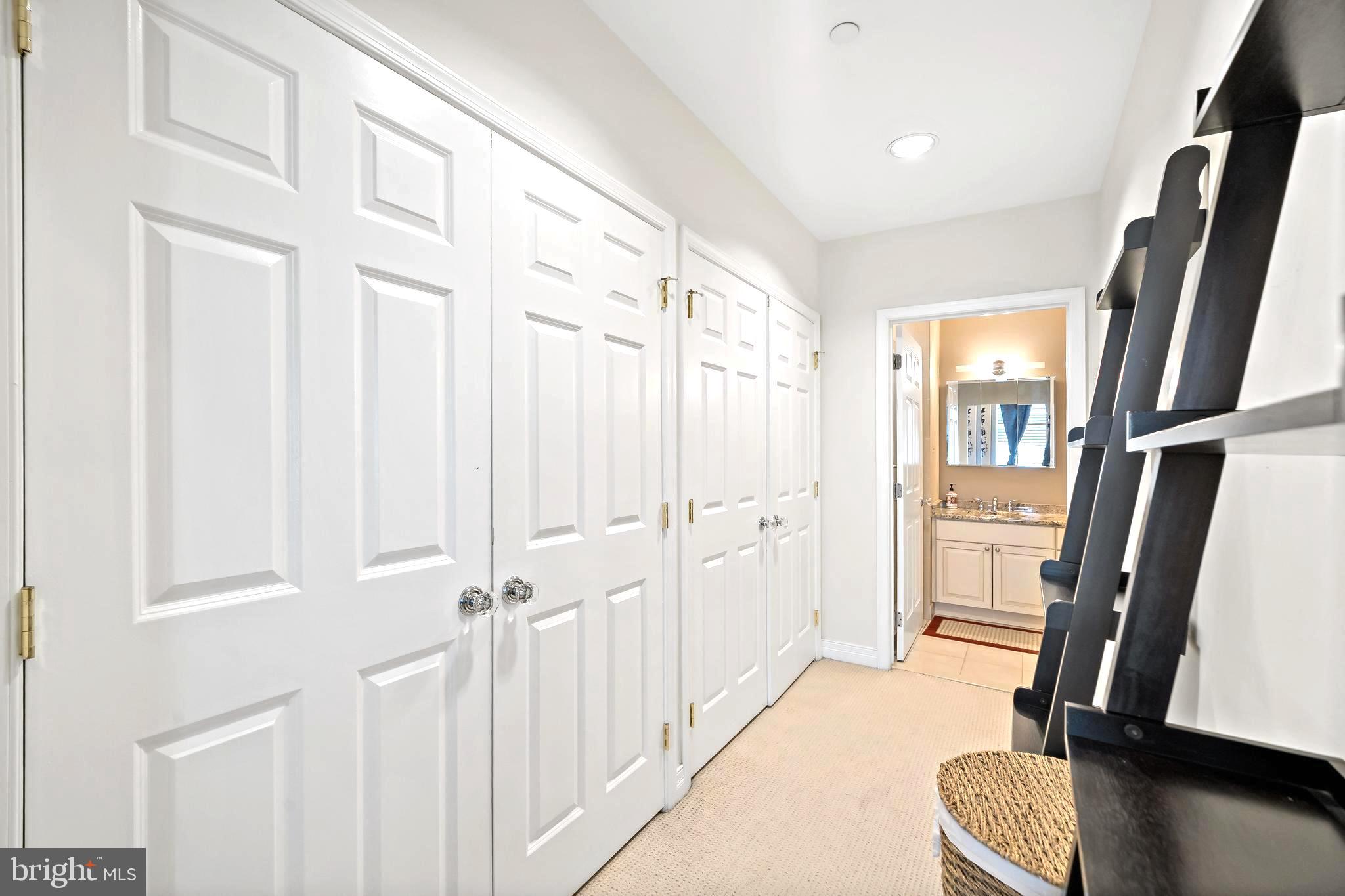 1600 Arch Street, Unit 1610 Philadelphia, PA 19103 - Photo 12 of 32