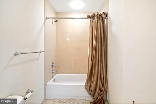 a view of a entryway of a house