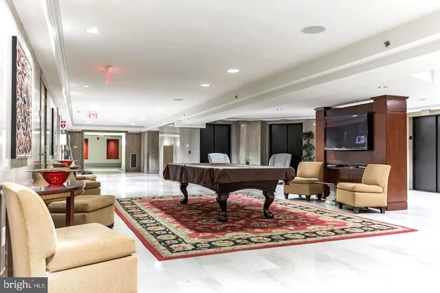 $625,000 | 1600 Arch Street, Unit 1610, Philadelphia, PA 19103