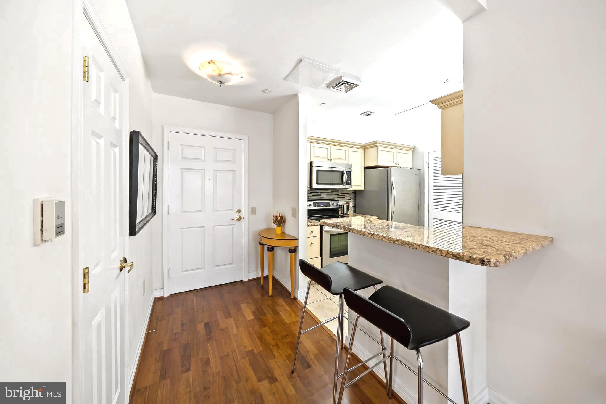 1600 Arch Street, Unit 1610 Philadelphia, PA 19103 - Photo 6 of 32