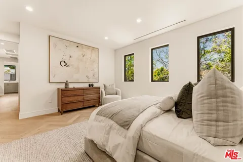$3,899,000 | 4630 Saloma Avenue, Sherman Oaks, CA 91403