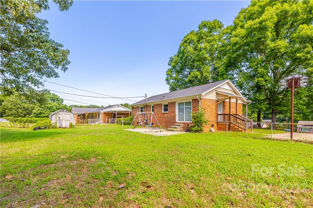 146 Eller Road Gastonia, NC 28056 - Photo 3 of 29