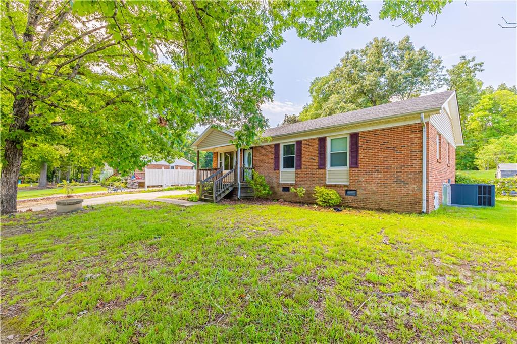 146 Eller Road Gastonia, NC 28056 - Photo 6 of 29