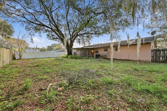 $225,000 | 2740 East Dellwood Drive, Eustis, FL 32726