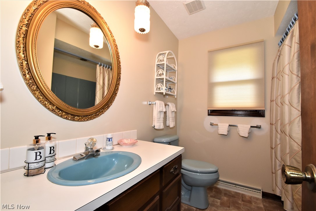 1725 Toepfer Road Akron, OH 44312 - Photo 18 of 31 Full bath