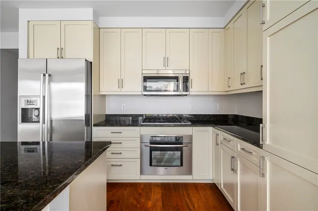 $509,000 | 200 Exchange Street, Unit 414, Providence, RI 02903