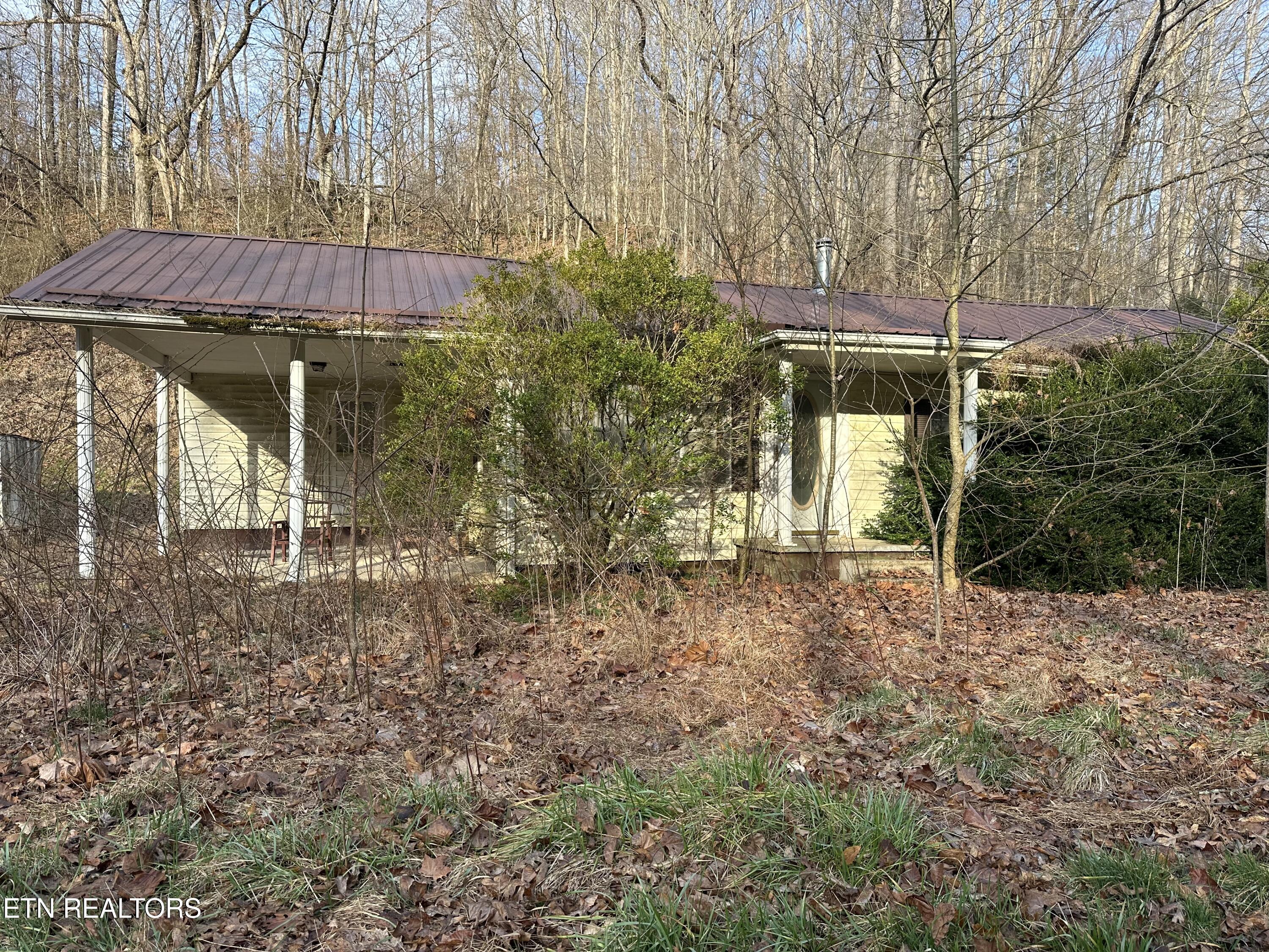 2144 Yellow Branch Road Rose Hill, VA 24281 - Photo 20 of 26 IMG_9487