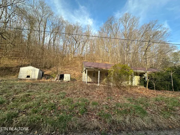 $175,000 | 2144 Yellow Branch Road, Rose Hill, VA 24281