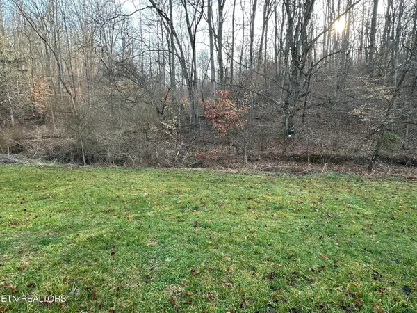 $175,000 | 2144 Yellow Branch Road, Rose Hill, VA 24281