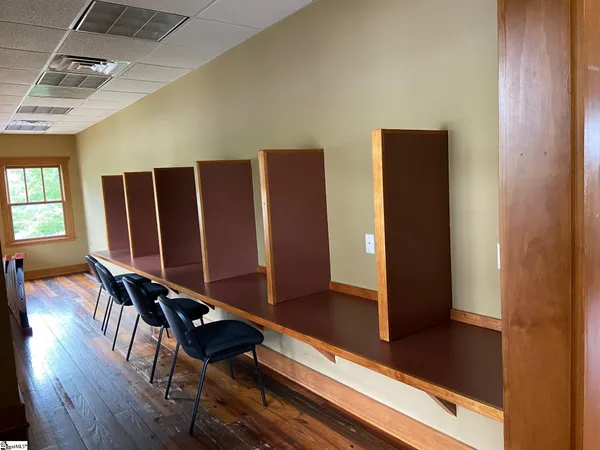 $265,000 | 713 Harts Cove Way, Seneca, SC 29678