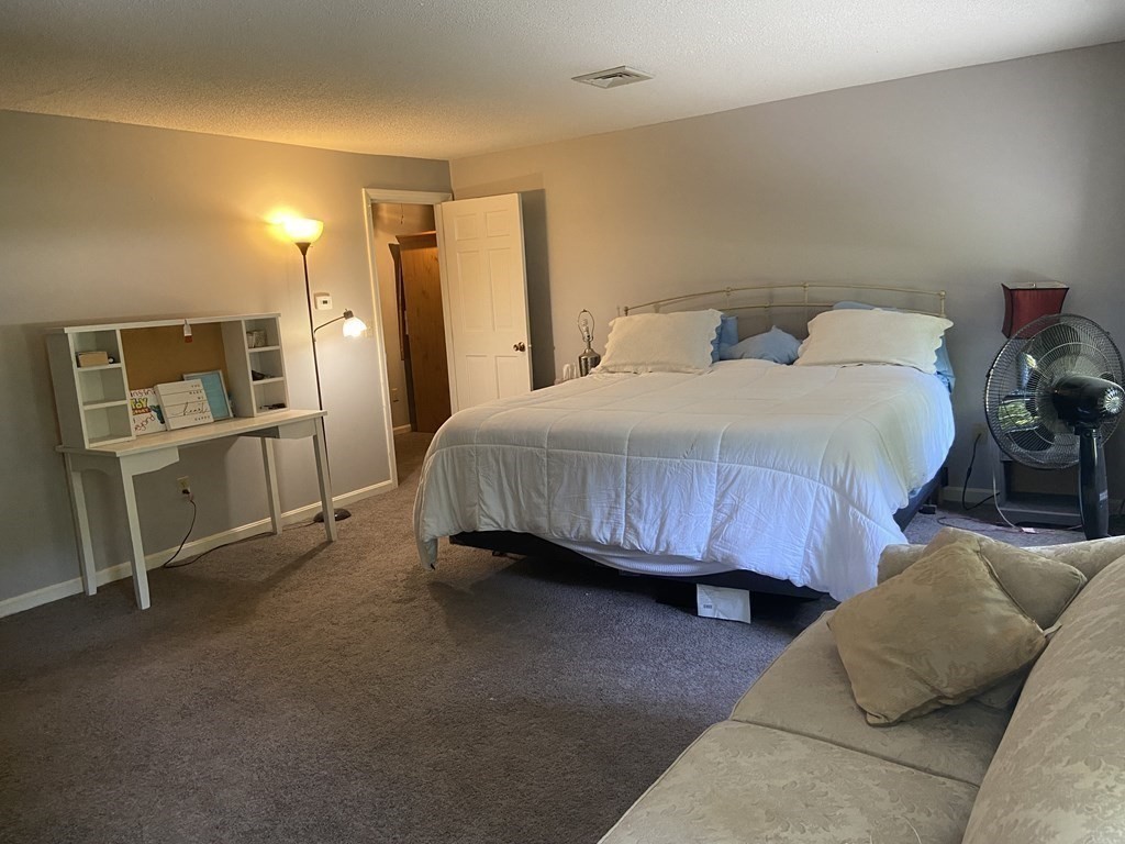 13 Oregon Road Tyngsborough, MA 01879 - Photo 15 of 25 Gallery Image 15