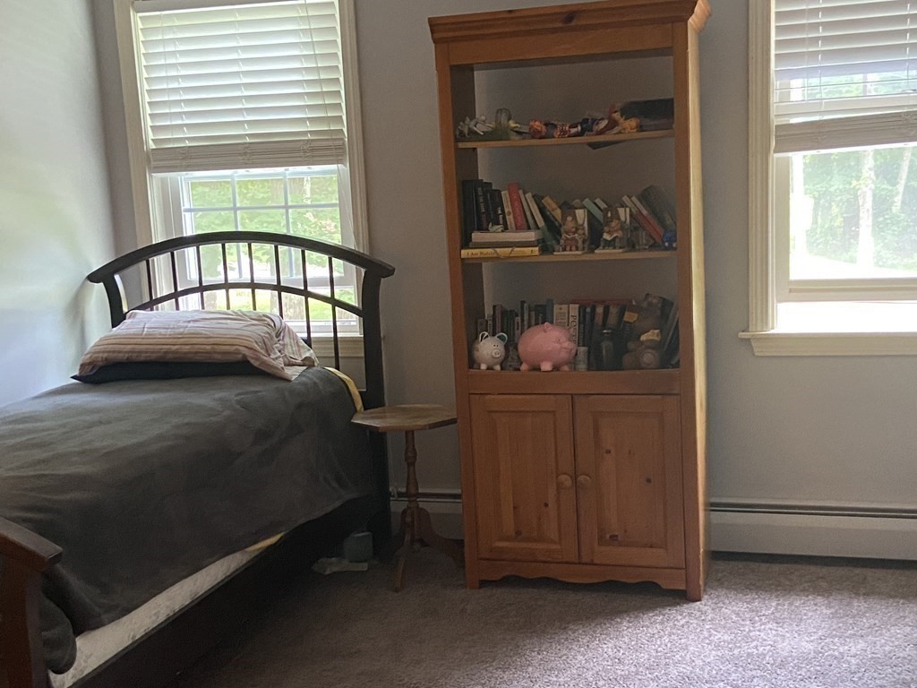 13 Oregon Road Tyngsborough, MA 01879 - Photo 19 of 25 Gallery Image 19