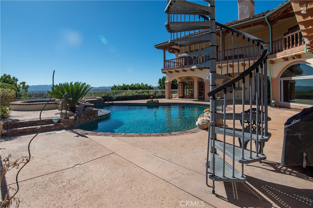 10425 Melvin Avenue Porter Ranch, CA 91326 - Photo 2 of 61