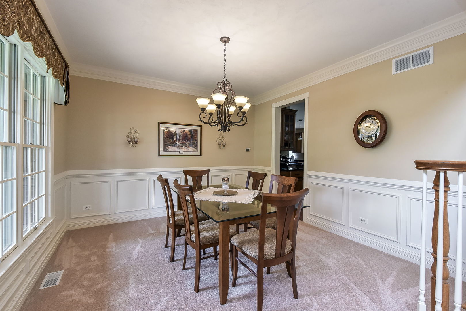 820 Sunflower Drive Geneva, IL 60134 - Photo 4 of 30