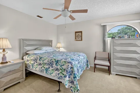 $369,900 | 10916 Stafford Circle South, Boynton Beach, FL 33436