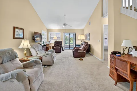 $369,900 | 10916 Stafford Circle South, Boynton Beach, FL 33436