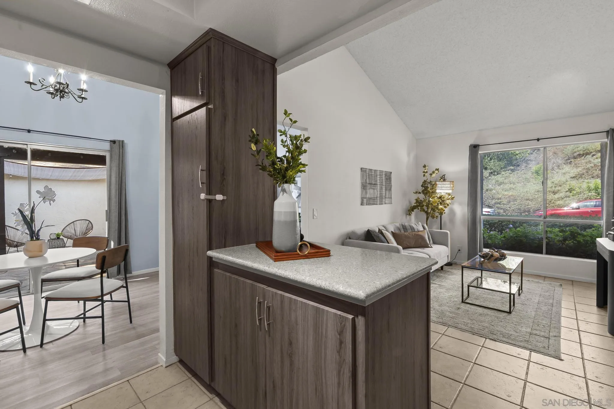 2147 Citrus Tree Lane Spring Valley, CA 91977 - Photo 12 of 32 Gallery Image 12