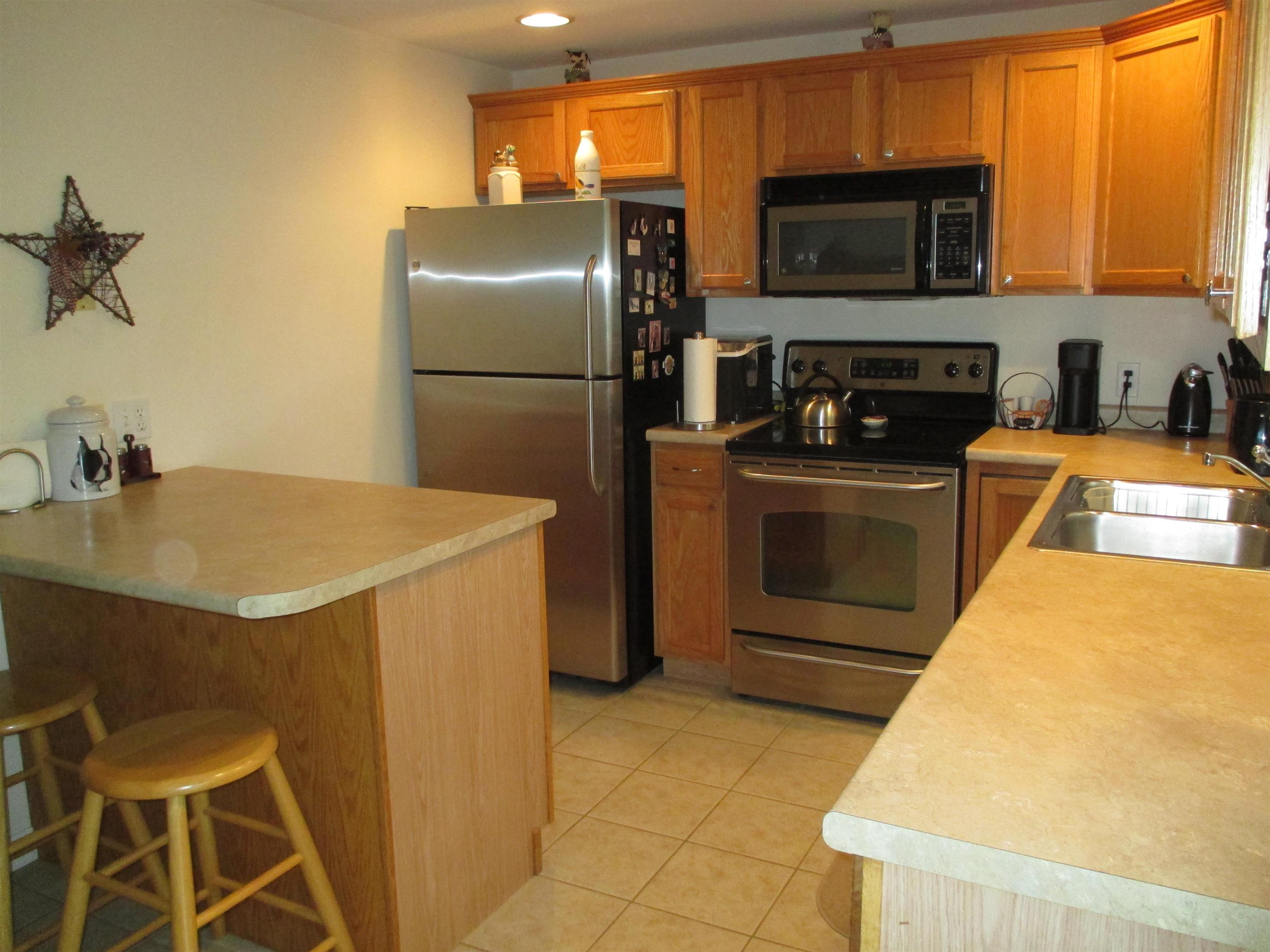 19 Split Rock Drive Rochester, NH 03839 - Photo 4 of 21