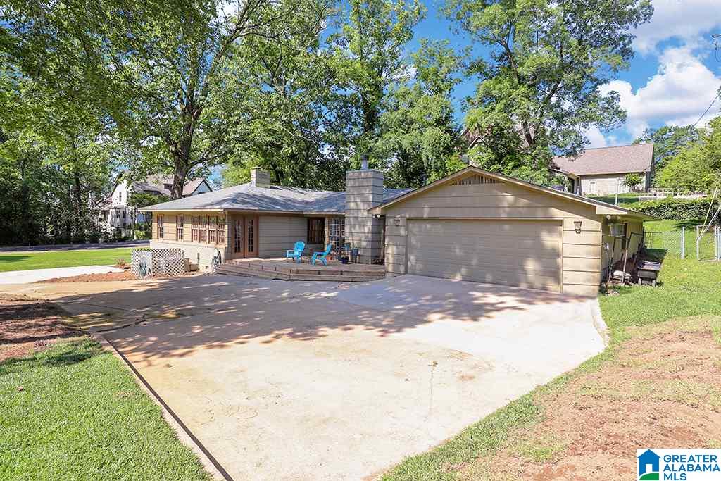 2132 Southwood Road Birmingham, AL 35216 - Photo 4 of 39