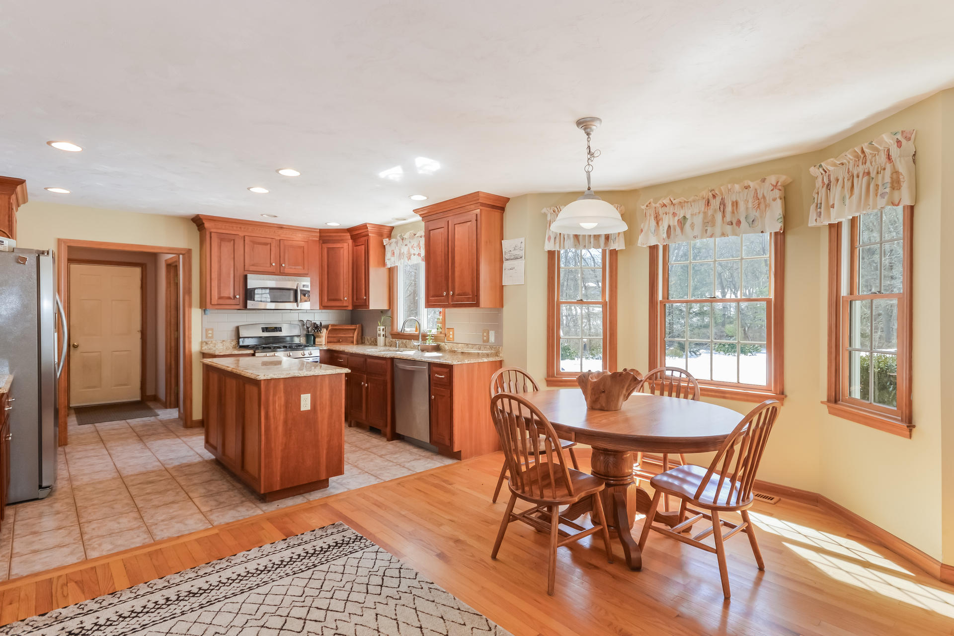 131 Kettle Hole Road West Barnstable, MA 02668 - Photo 7 of 23 7. Kitchen and Nook