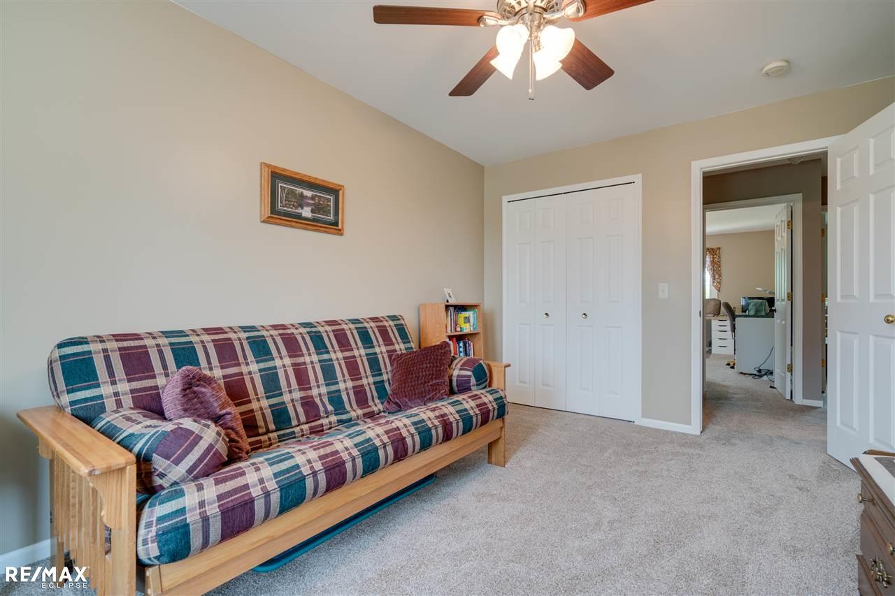 17735 Rocco Drive Macomb, MI 48044 - Photo 33 of 40 50014287-32.JPG
