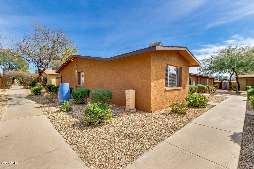 3402 North 32nd Street, Unit 159 Phoenix, AZ 85018 - Photo 3 of 26 Welcome Home!