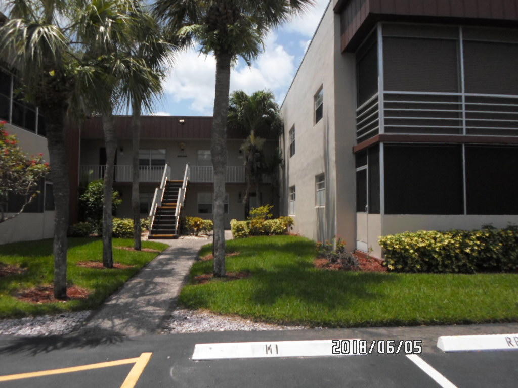 929 Normandy Trail Delray Beach, FL 33484 - Photo 2 of 17 SAM_7068