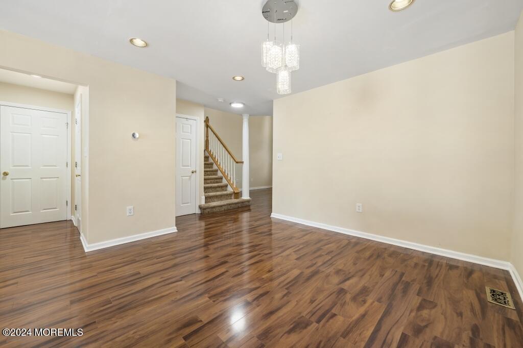 1 Painted Wagon Road Holmdel, NJ 07733 - Photo 11 of 31 11-Dining Area
