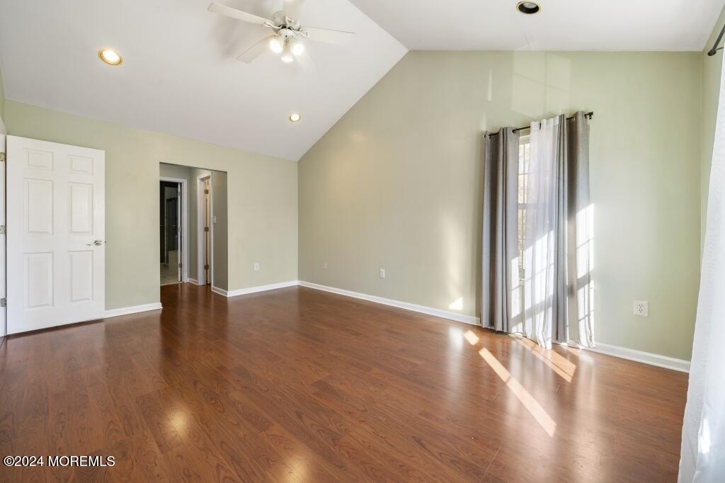 1 Painted Wagon Road Holmdel, NJ 07733 - Photo 21 of 31 21-Master Bedroom