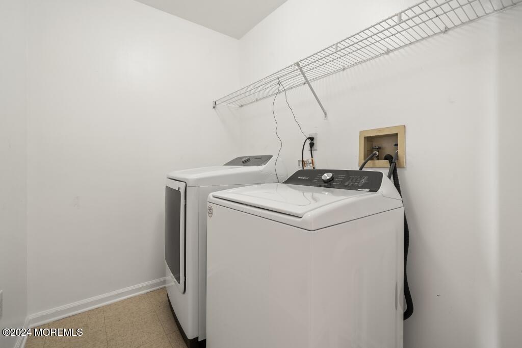 1 Painted Wagon Road Holmdel, NJ 07733 - Photo 27 of 31 27-Laundry Room