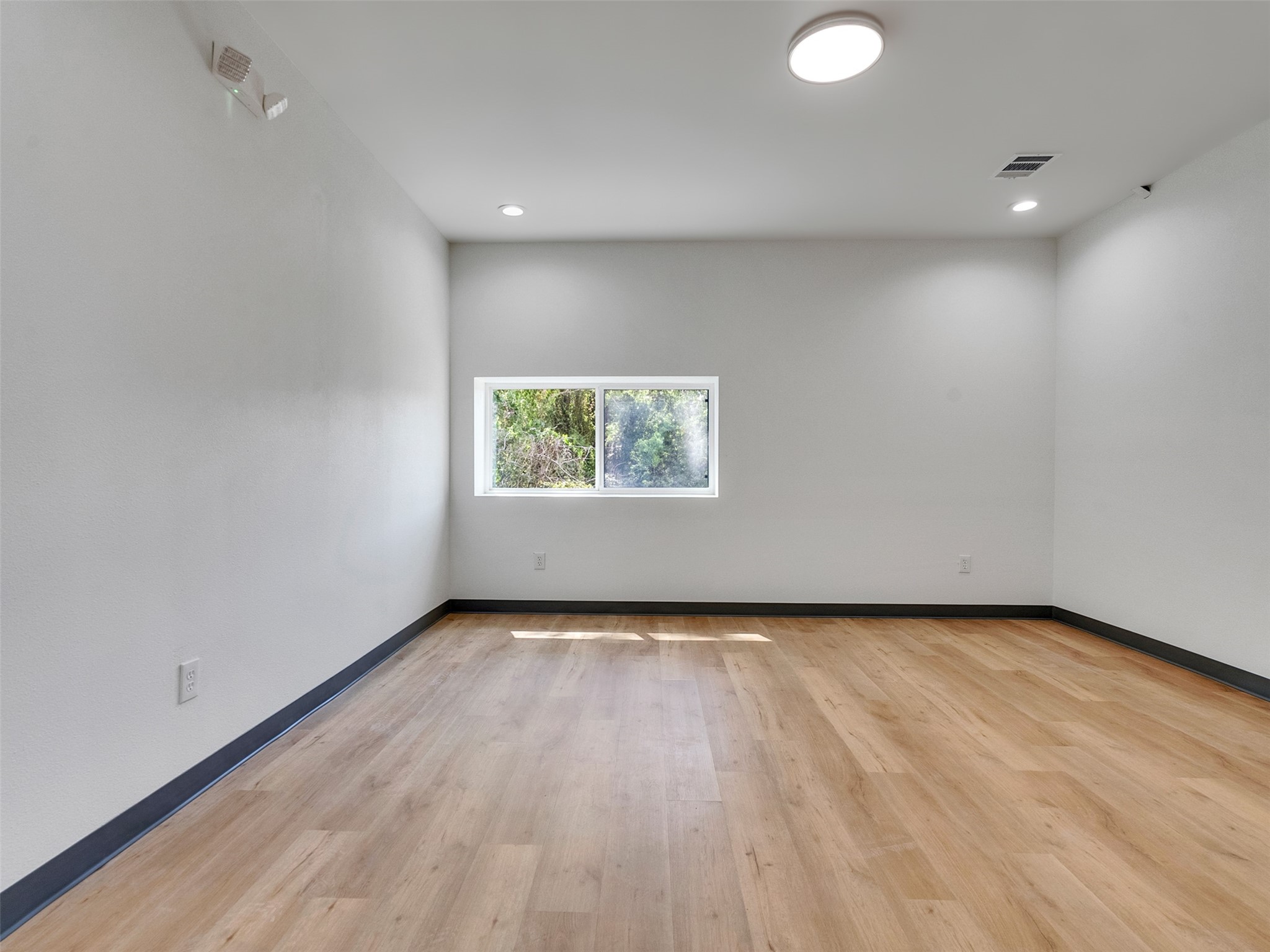 8382 Miller Road Magnolia, TX 77354 - Photo 15 of 19 Gallery Image 15